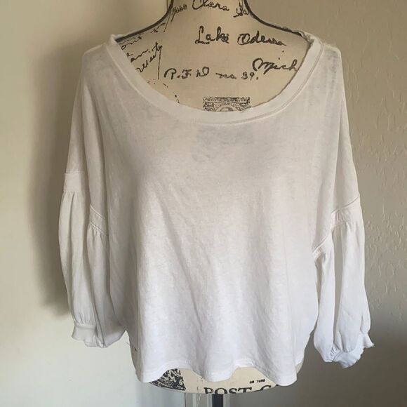 We The Free White Distressed Semi Sheer Casual Balloon Sleeve Top - Picture 1 of 11